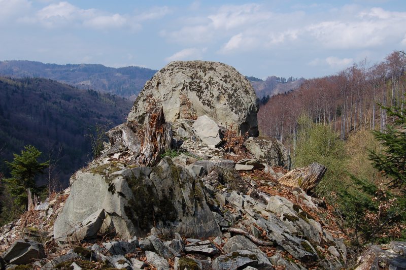 Hradská skala