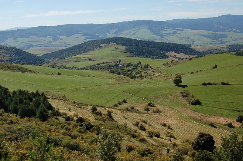 Výhľad na obec Hanigovce